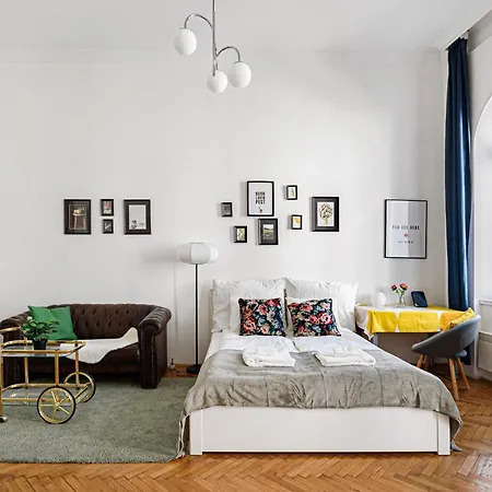 King Street 62m2 Balcony View * Budapeszt